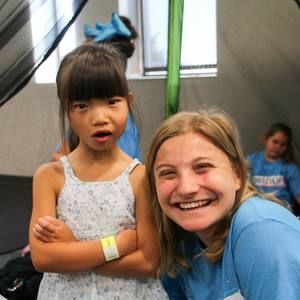 Meet your Posher, Lauren